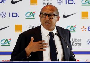 队报：法国总统马克龙授意足协主席，要求以强硬态度反对国际足联